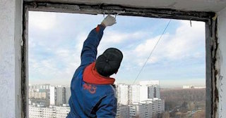 Демонтаж остекления балкона в Чехове - цена от 575 руб. - Сварной-Чхв