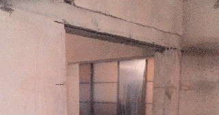 Демонтаж проема в кирпичной стене в Чехове | Цена от 1568 рублей
